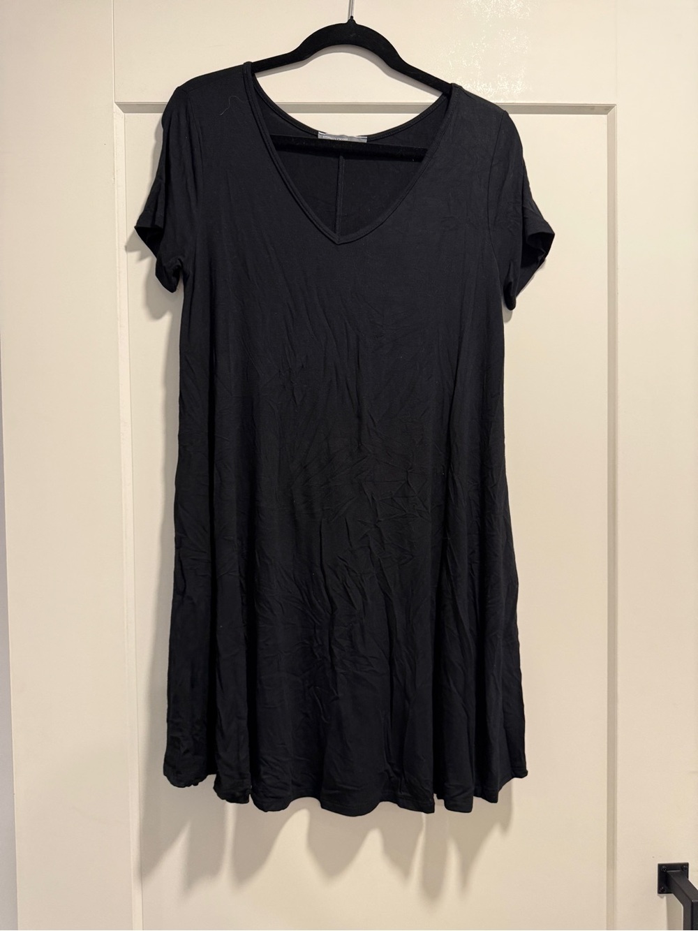 Black V-Neck Short Sleeve Mini Dress
